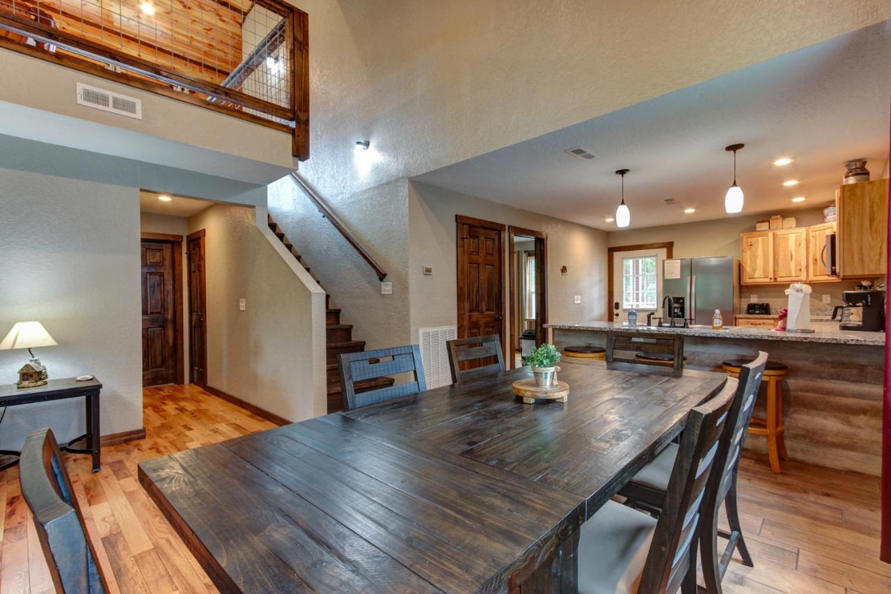 3 Master Bedrooms - Sleeps 10 - Location - Game Room - Hot Tub Pigeon Forge Eksteriør bilde